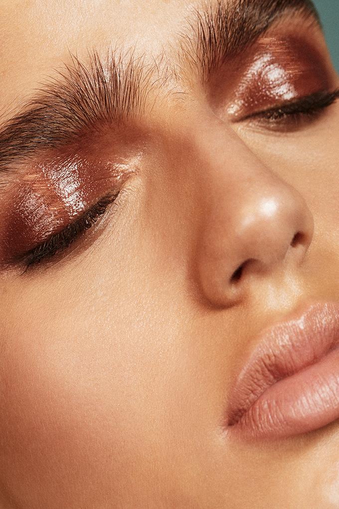 Vogue Singapore 2020 - Beauty Skincare Glow Dewy Hydration Make-up Sulwhasoo Supergoop Gucci Hourglass Chantecaille Chanel Tom Ford.jpg