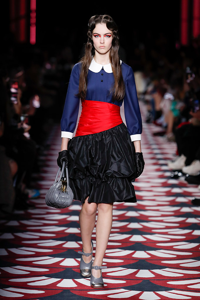 MIU MIU LAUNCHES THE MIU BELLE