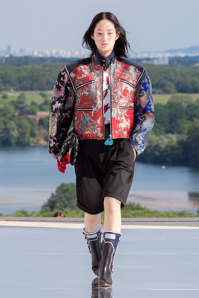 louis vuitton cruise 2022 opener
