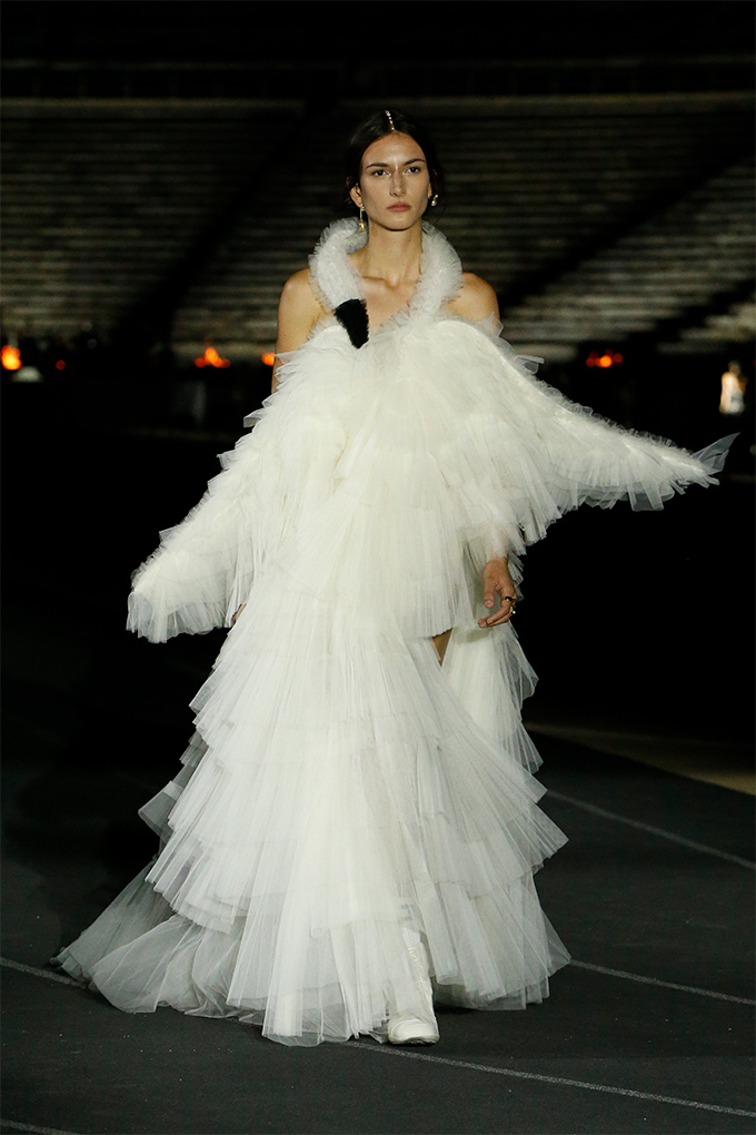 dior swan dress final