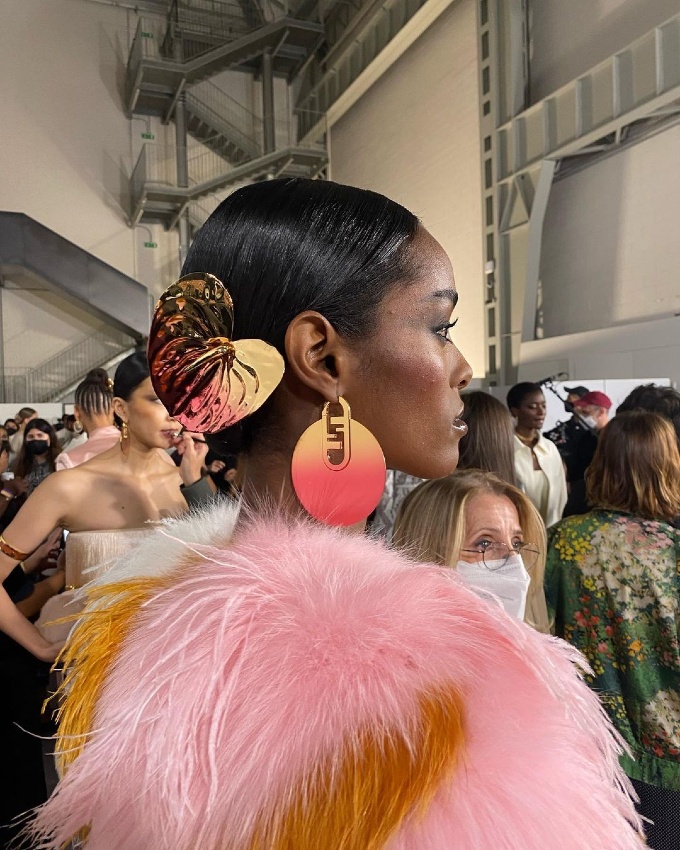 Vogue Singapore 2021 - beauty milan fashion week makeup hair - fendi spring 2022 olivia j singer