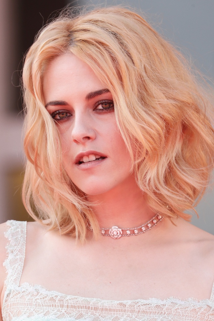 Vogue Singapore 2021 - venice film festival beauty makeup red carpet - Kristen Stewart Barbara Palvin Zendaya Greta Ferro Alice pagani Madisin Rian Penelope cruz