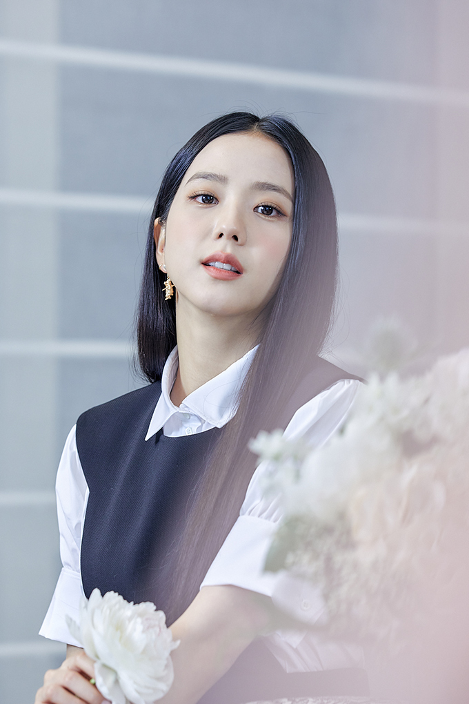Jisoo-Dior-livestream
