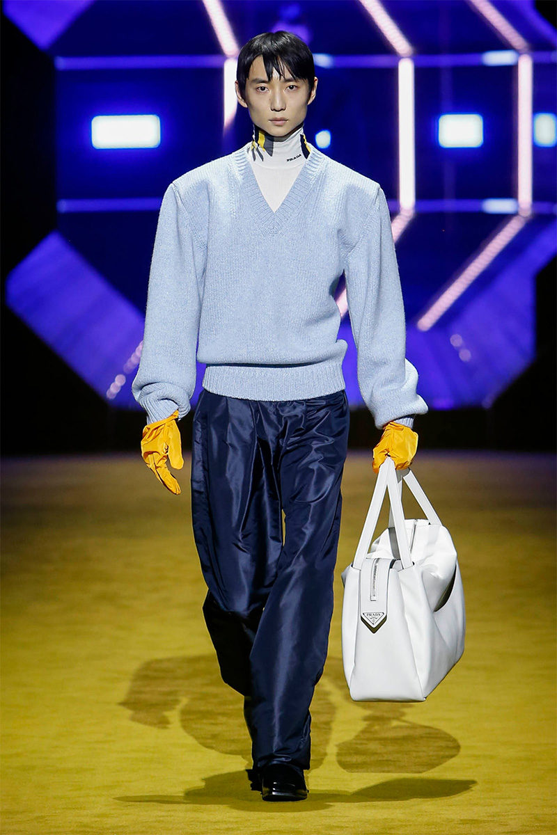 21 best looks from the Prada fall/winter 2022 menswear collection