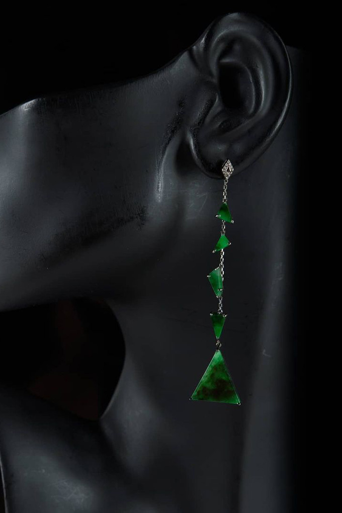 Modern jade jewellers feature