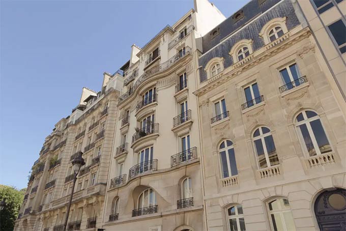 Emily in Paris apartment