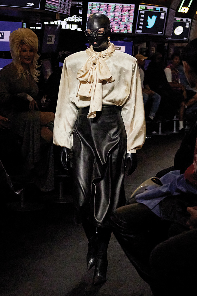 Balenciaga spring 2023