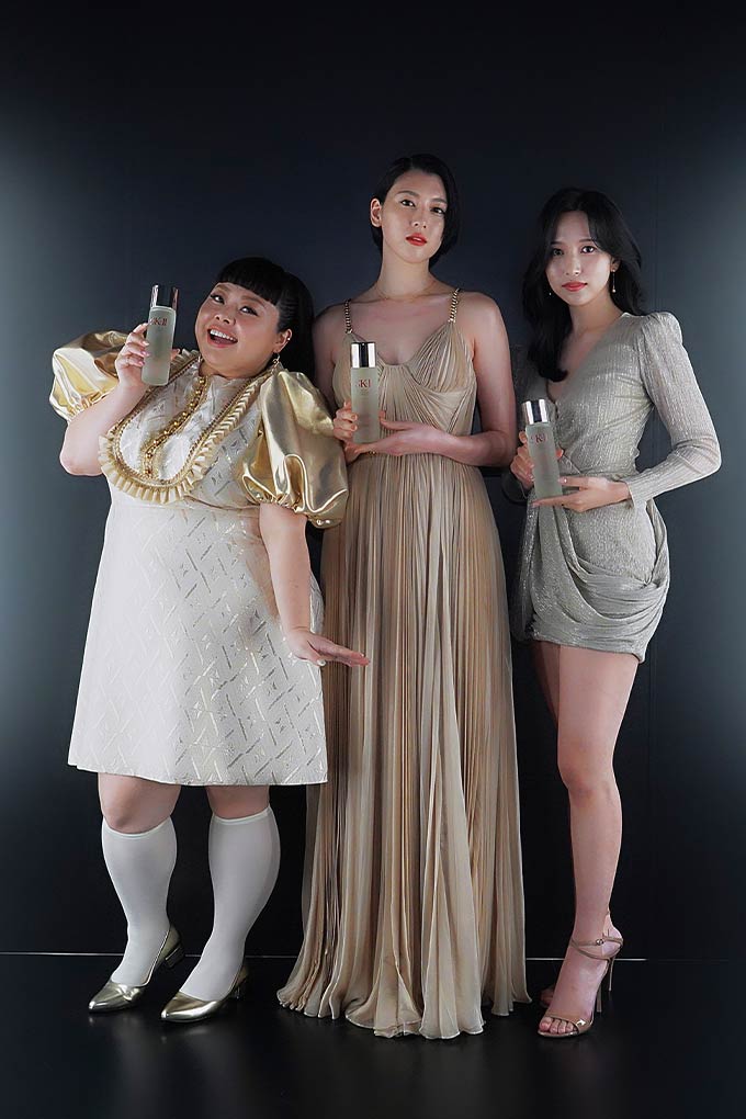 SK-II Late Night Portraits with Naomi Watanabe, Ayaka Miyoshi and Mina from Twice