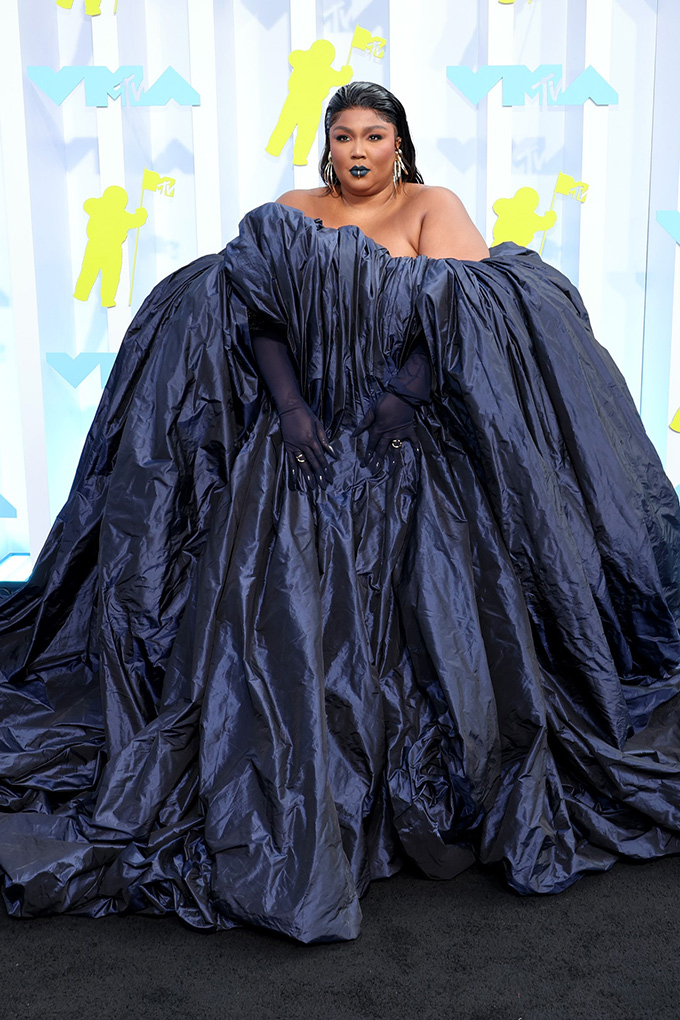 MTV VMAs 2022: Fashion—Live From the Red Carpet