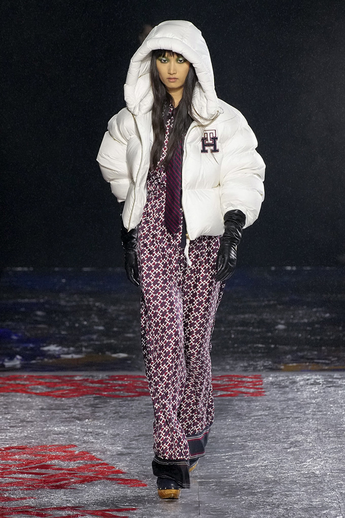 Vogue’s best looks from the Tommy Hilfiger autumn/winter 2022 show