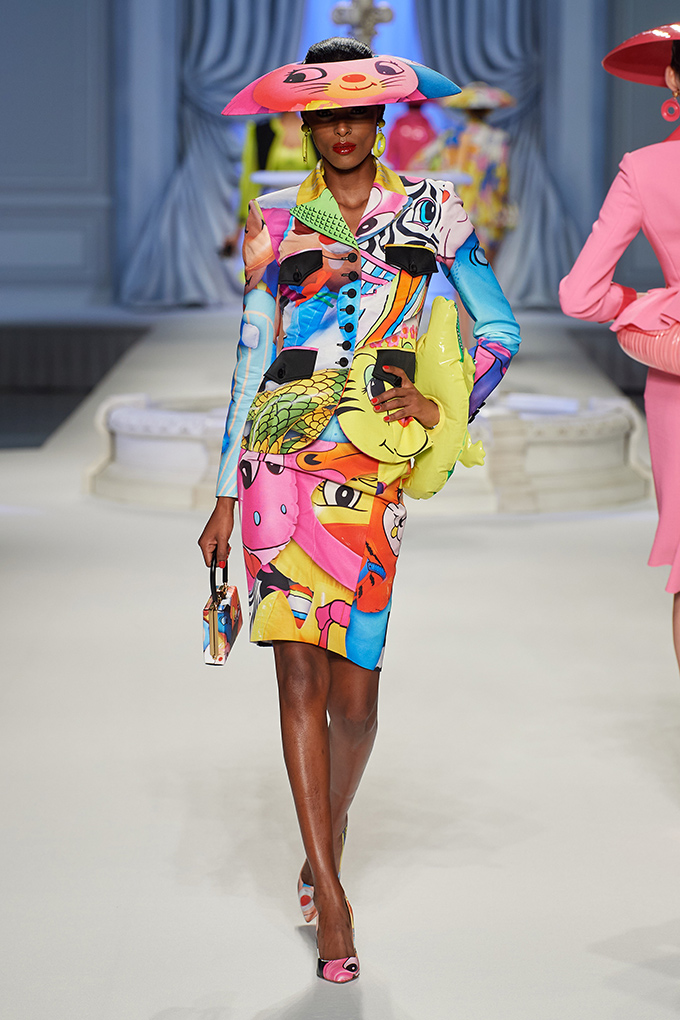 Vogue’s best looks from the Moschino spring/summer 2023 show