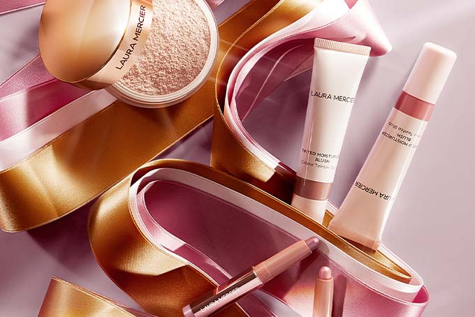 Laura Mercier Wrapped with Love