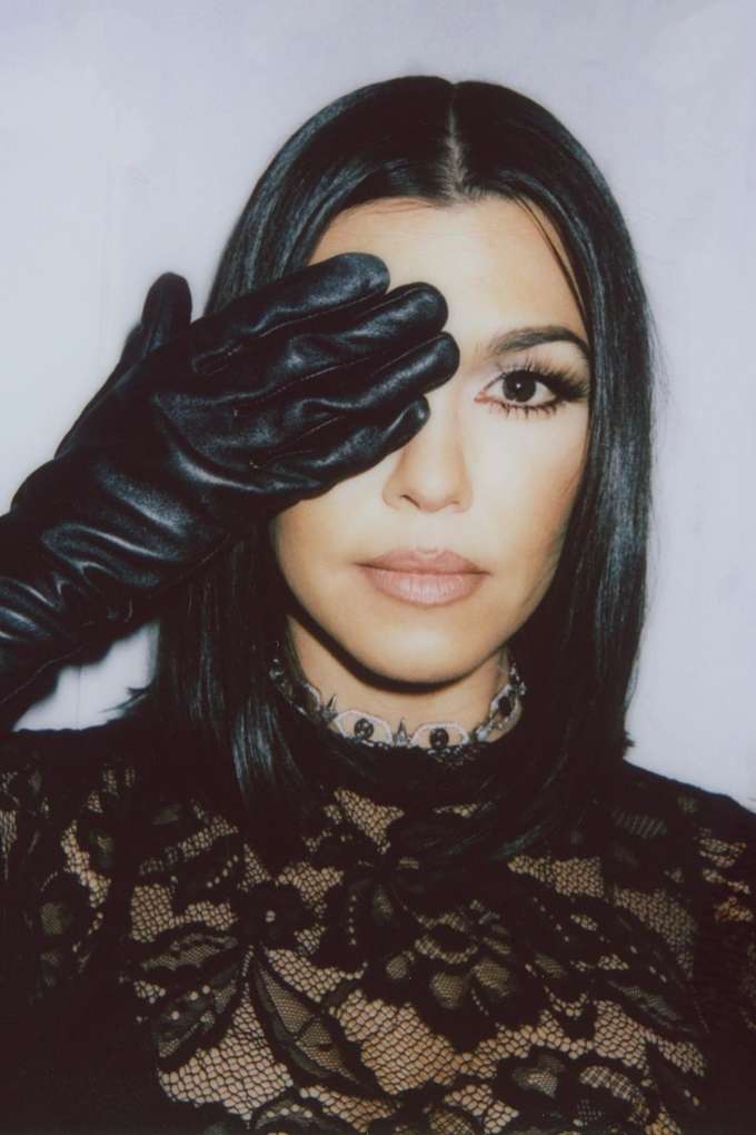 Kourtney Kardashian Lip Scrub 680x1020
