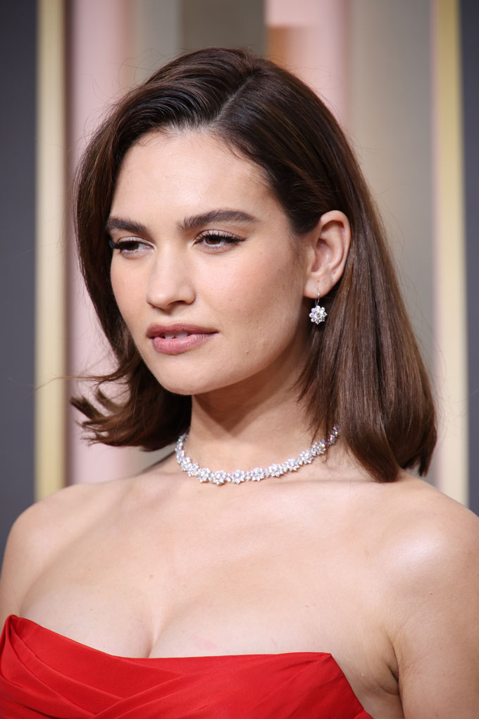 Golden Globes jewellery Lily James