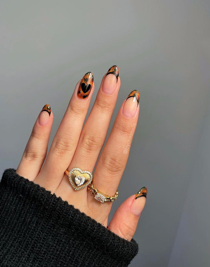 Get into the mood of Valentine's Day with these dreamy manicure looks