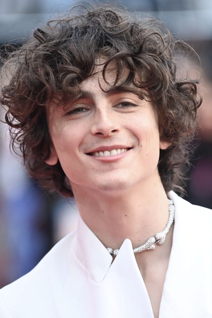 Timothee Chalamet proves that men can wear Cartier jewellery too