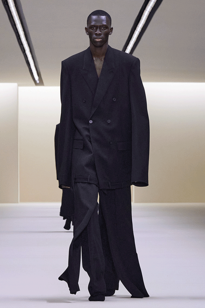 Adat Pamut ntelt Balenciaga Valentino Melyik Puno Hi ny