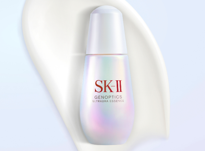 How to use the SK-II GenOptics Ultraura Essence with Pitera™