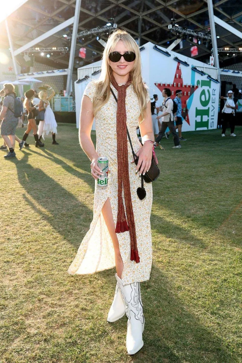 See the best celebrity looks at Coachella 2023