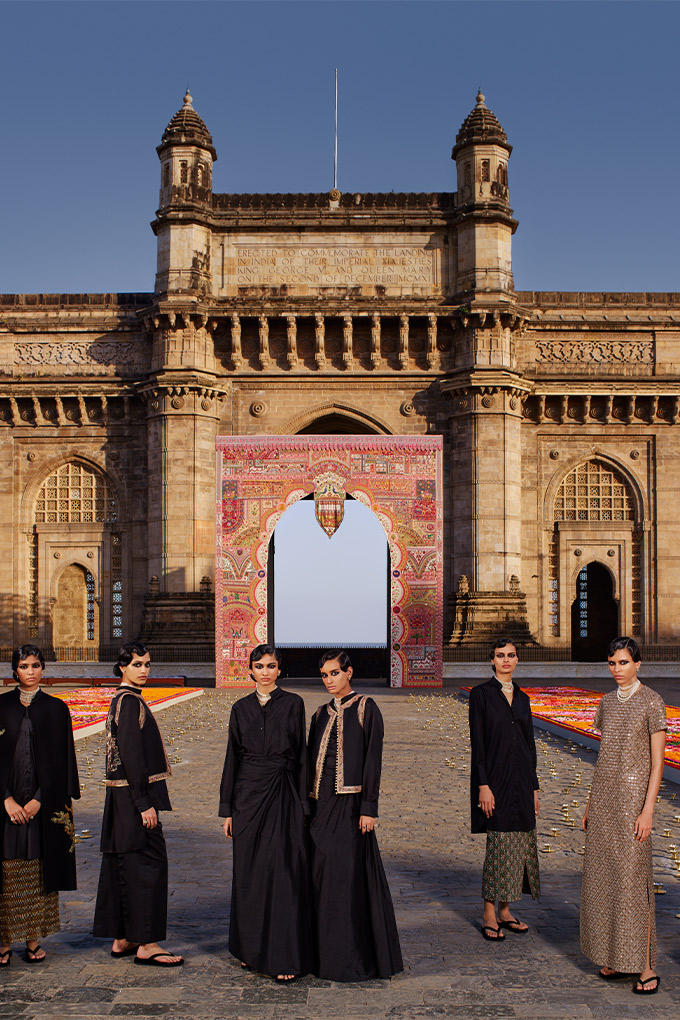 Christian Dior Mumbai 2023 チャーム Christian Dior Mumbai 2023 チャーム - メルカリ