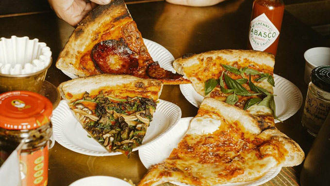 ORDER FROM THE BEST PIZZA RESTAURANTS IN SINGAPORE visual data 5