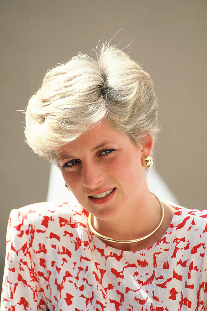 princess diana gold earrings