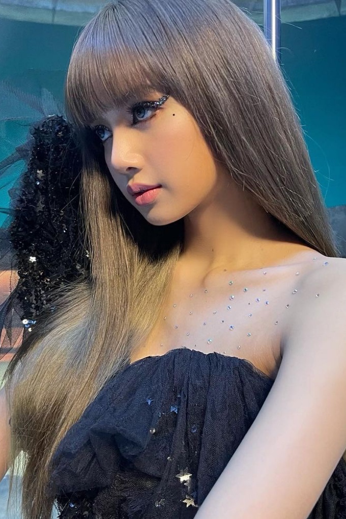 Lisa Visual Weight TikTok