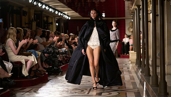 Vogue’s best looks from the Chanel haute couture fall/winter 2024 show