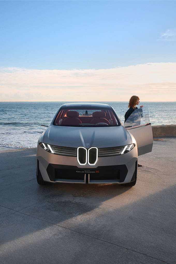 Calling all visionaries: Applications for the Vogue Singapore x BMW Innovation Prize 2024 are now open