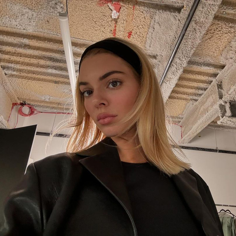 Kendall Jenner blonde hair