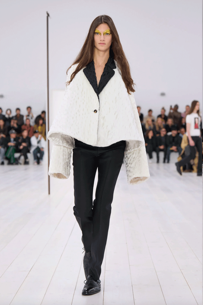 【希少】LOEWE spring summer 2021 ノベルティ 希少】LOEWE spring summer 2021 ノベルティ ロエベ（LOEWE