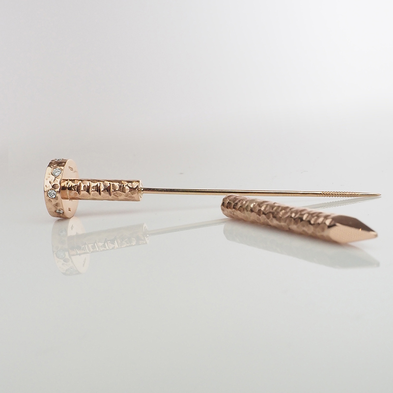 tai heng cheng nails and souls lapel pin