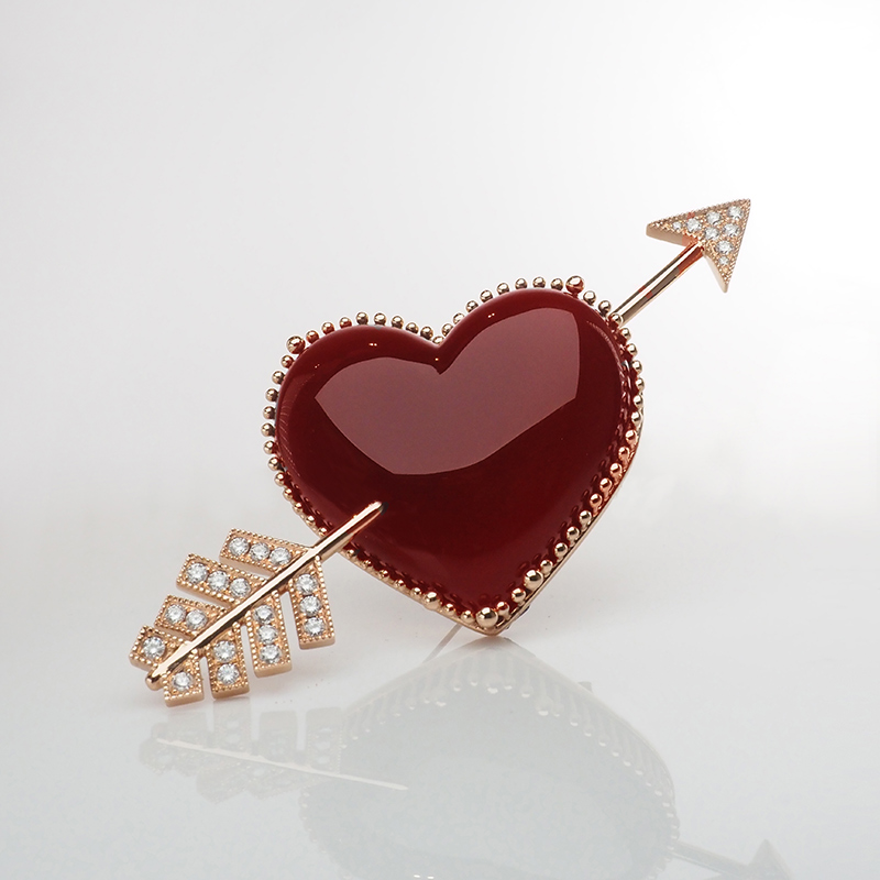wendy long on point brooch