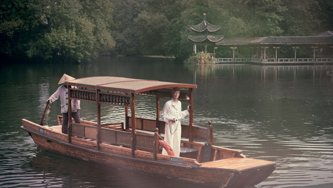 シャネル 2025 希少 ジーンズ 40 新品 シャネル 2025 希少 ジーンズ 40 新品