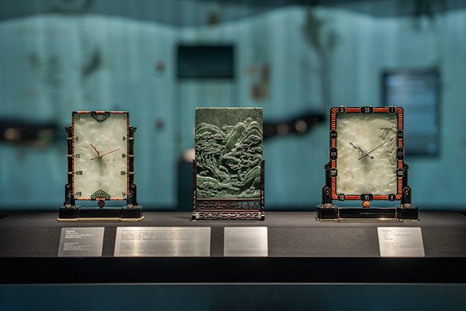 cartier screen clocks jade