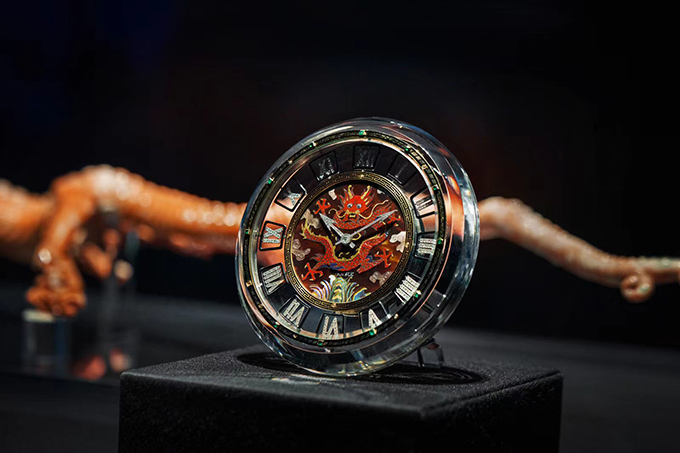 cartier exhibition mystery clock