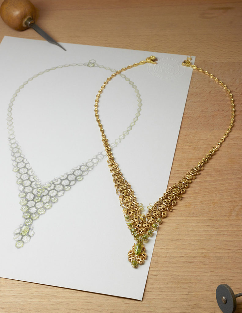 zoe saldana cartier melis necklace golden globe
