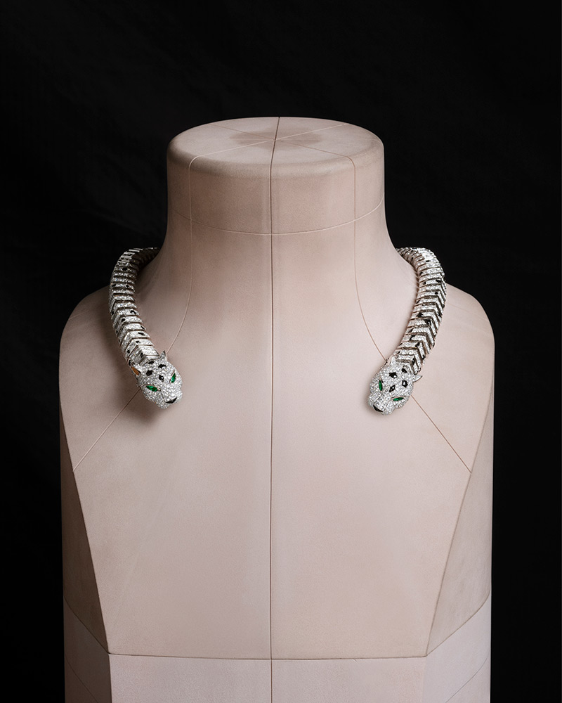 cartier pantheres versatiles necklace