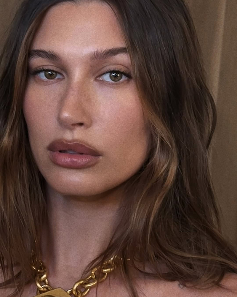 Hailey Bieber