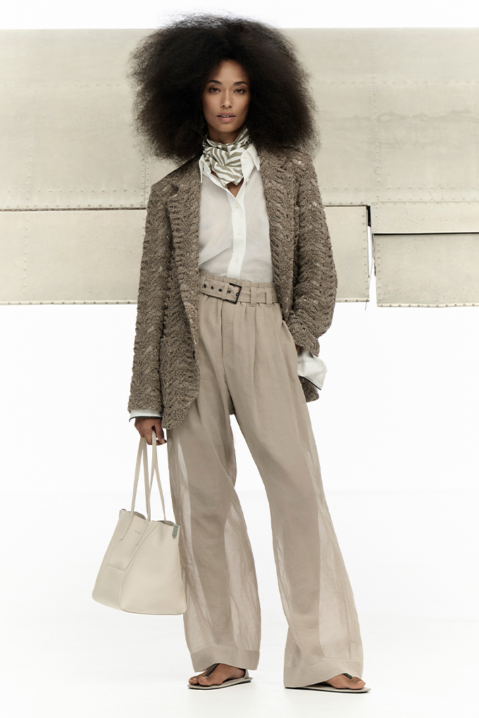 BRUNELLO CUCINELLI☆2025SS 美品☆最終お値下げ！ This Brunello Cucinelli collection is a poetic dialogue of desert