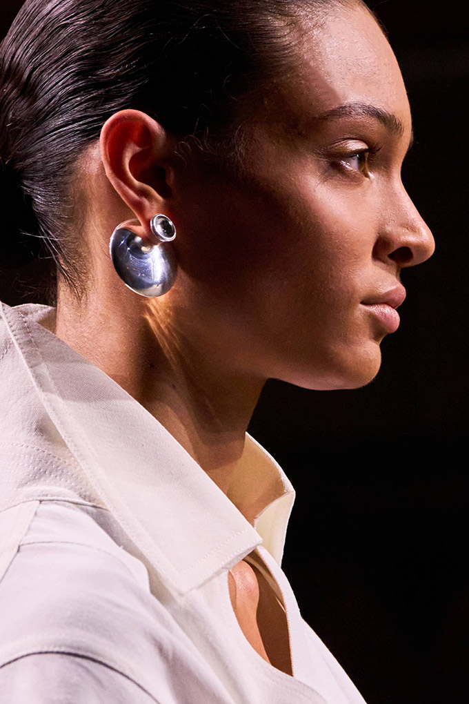 bottega veneta runway silver earrings