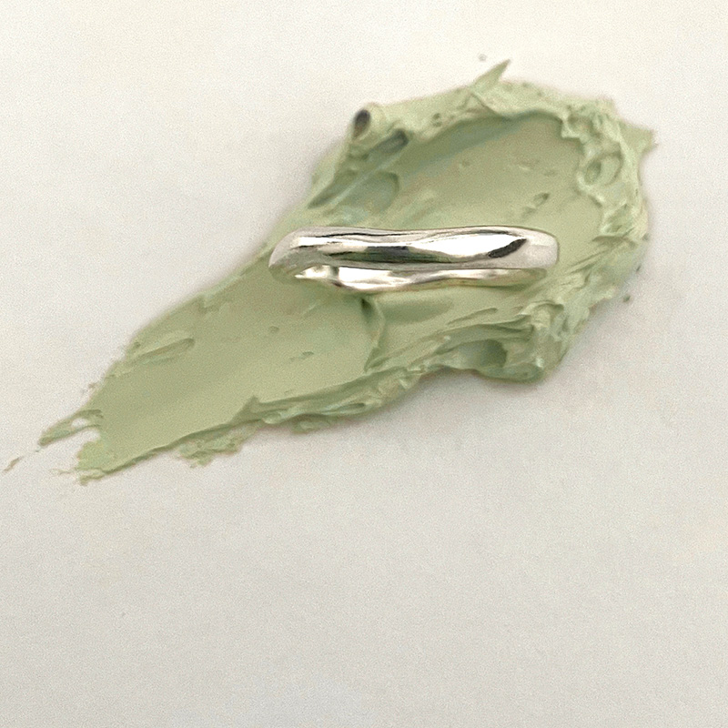 ye surrealist ring