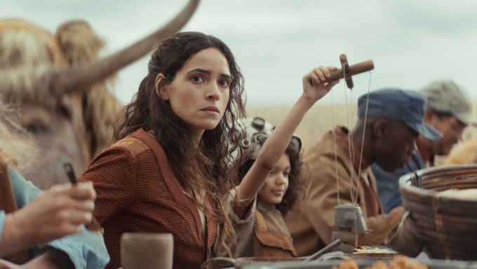 “The rebellion is her entire life”: Elizabeth Dulau on playing Kleya ...