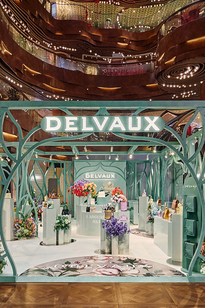 Paul Delvaux、LE REVE、海外版超希少レゾネ、新品額付 Delvaux's Language of Nature pop-up melds storied craftsmanship