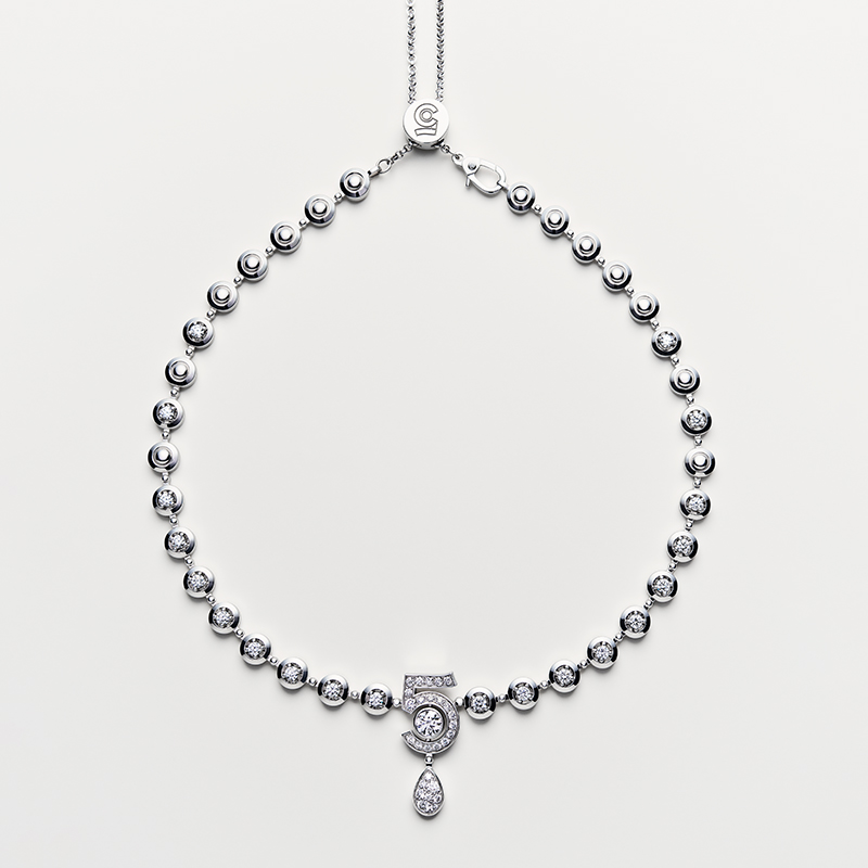 chanel eternal 5 diamond line necklace