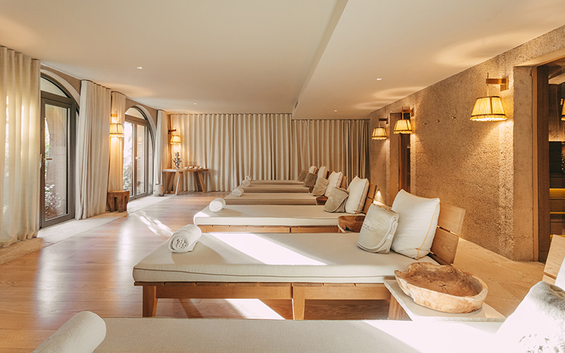 Cannes wellness | Lily of the Valley Shape Club
