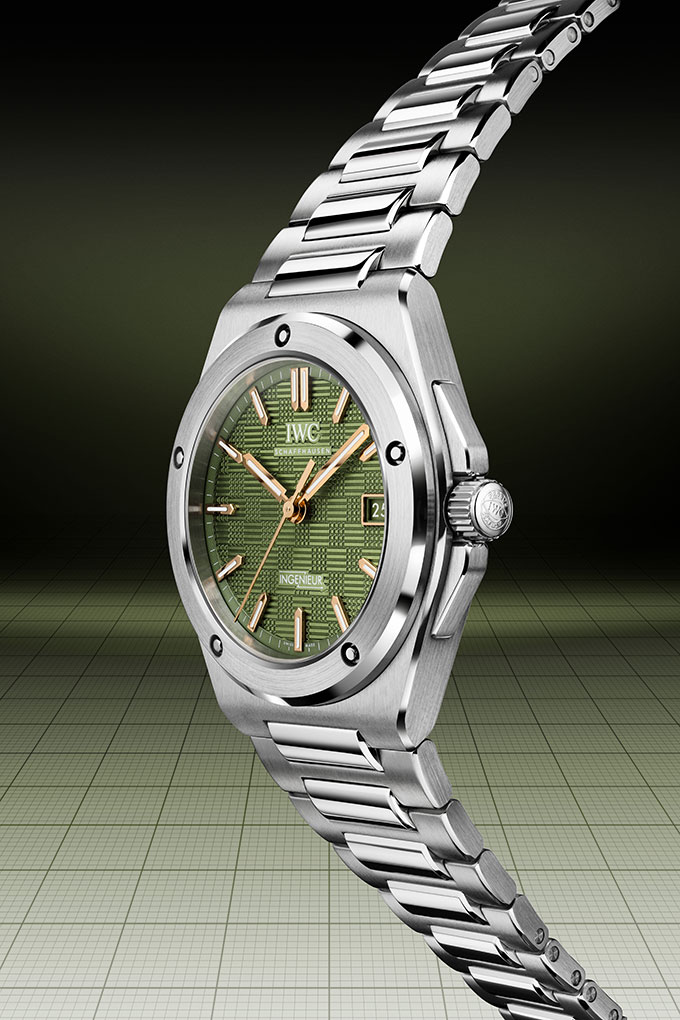 iwc ingenieur automatic 40 green dial brad pitt