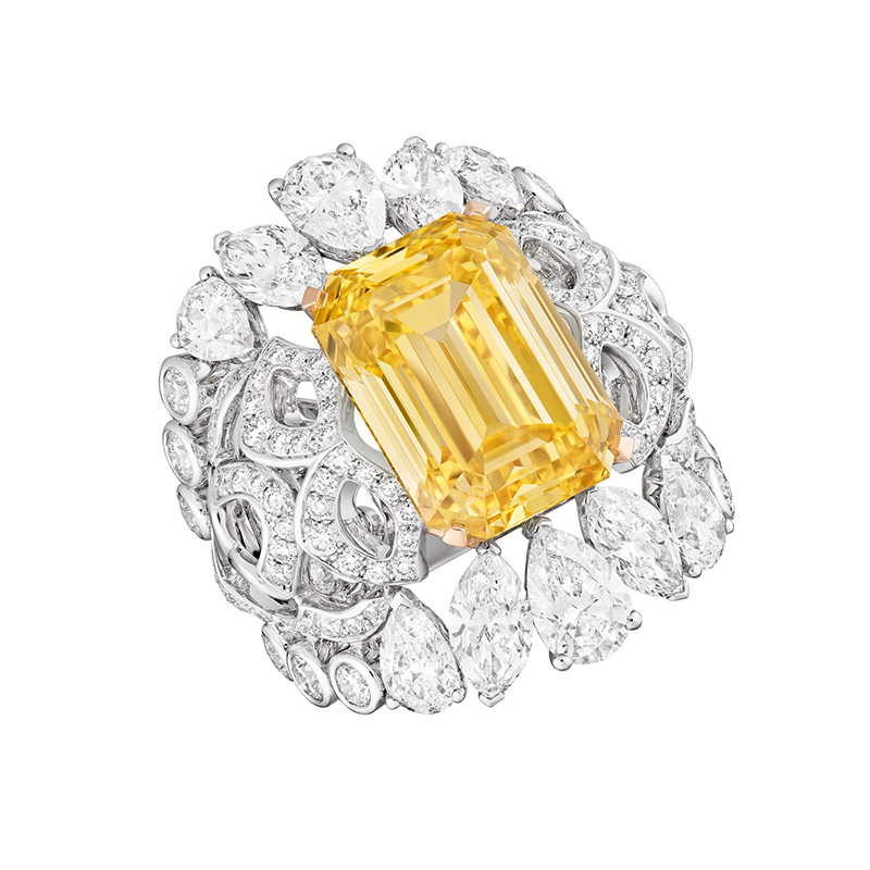 reach for the stars chanel high jewellery