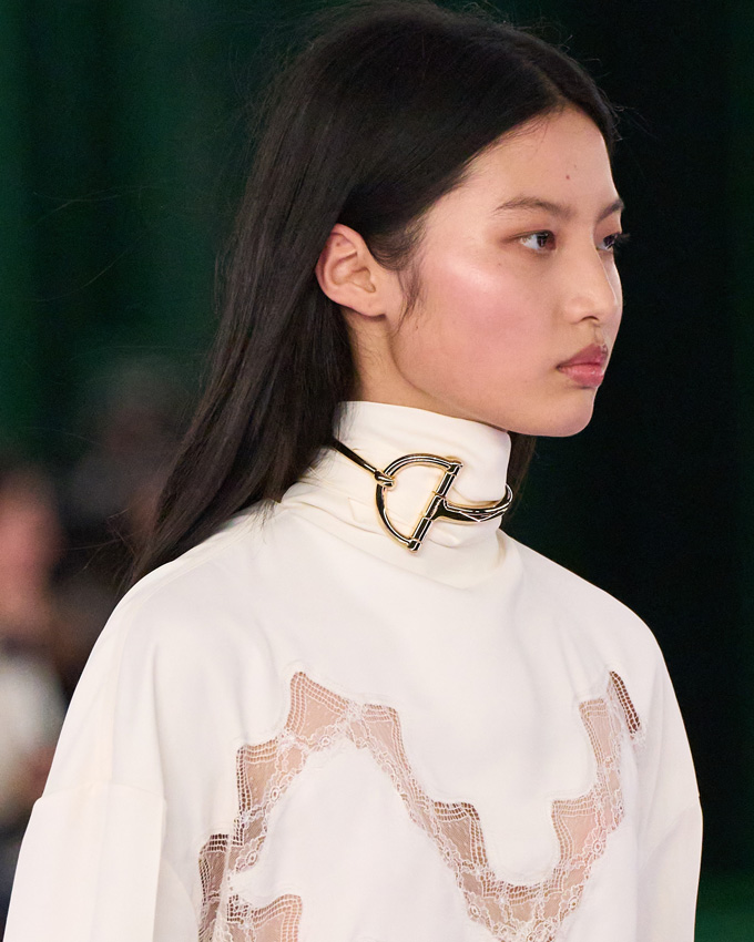 ★韓国大人気★【2000ARCHIVES】 ADDICTED CONTOUR T 2色 Contouring 2.0: Hello softly-sculpted cheeks, goodbye harsh