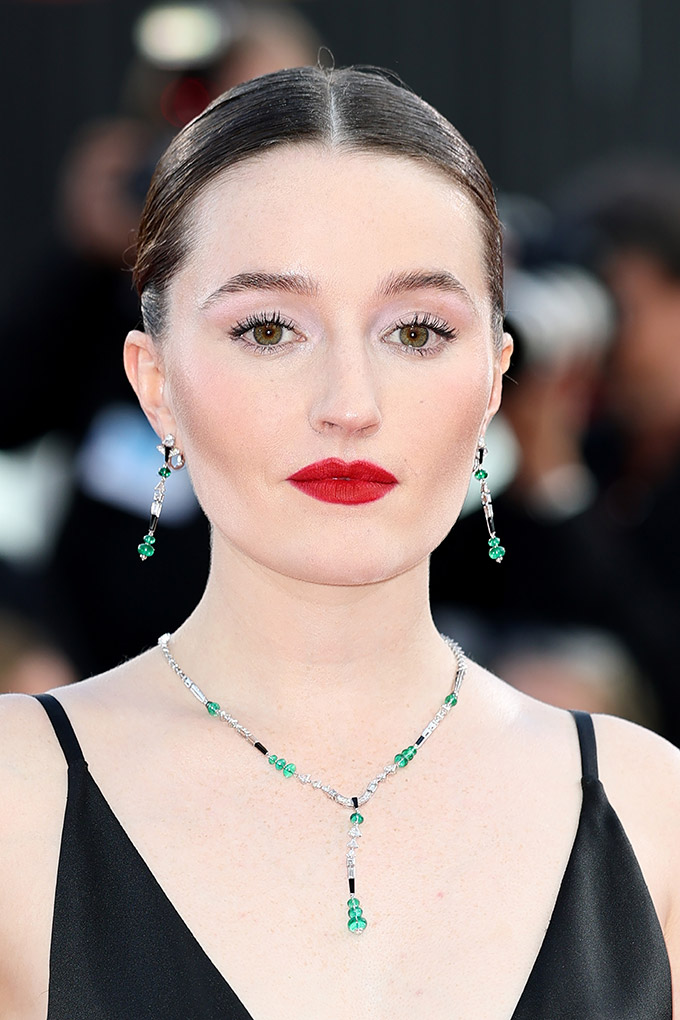kaitlyn dever venice